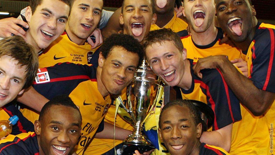 Francis Coquelin with the Youth Cup