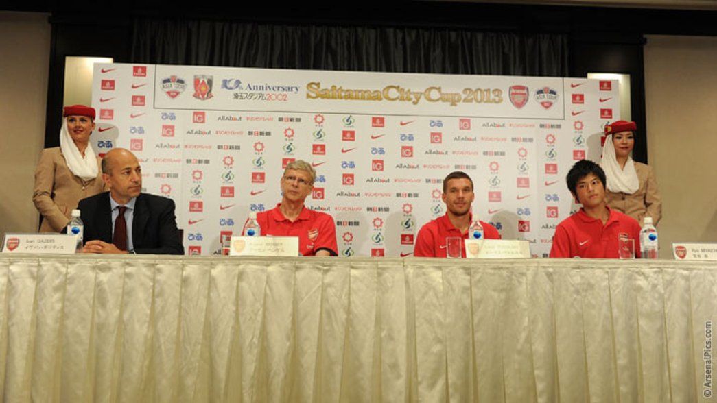 The boss, Ivan Gazidis, Lukas Podolski and Ryo answered questions at a Saitama press conference