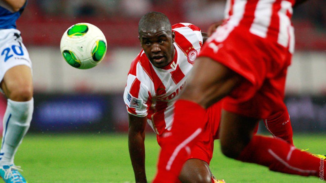 Joel Campbell on loan at Olympiacos
