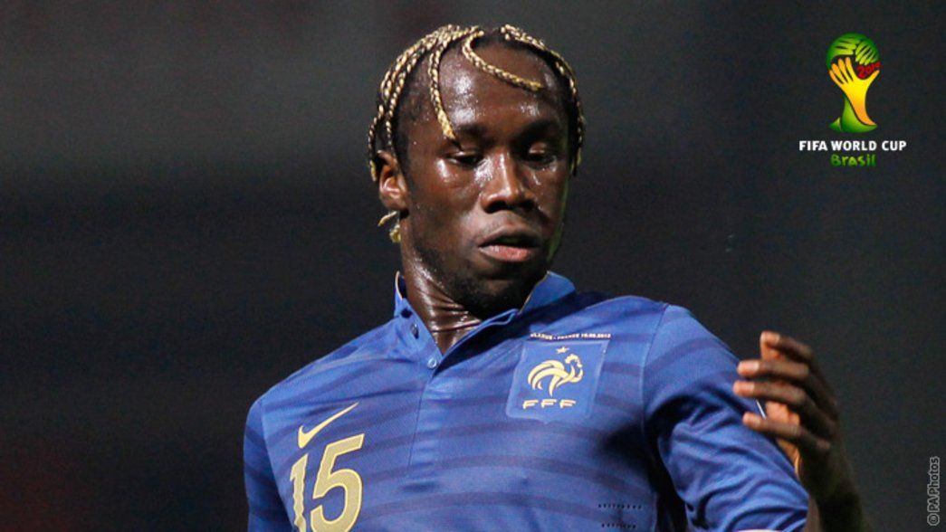 Bacary Sagna in action for France