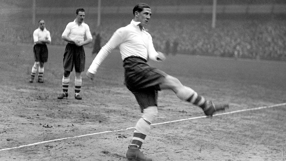 Ted Drake v Aston Villa - 1935