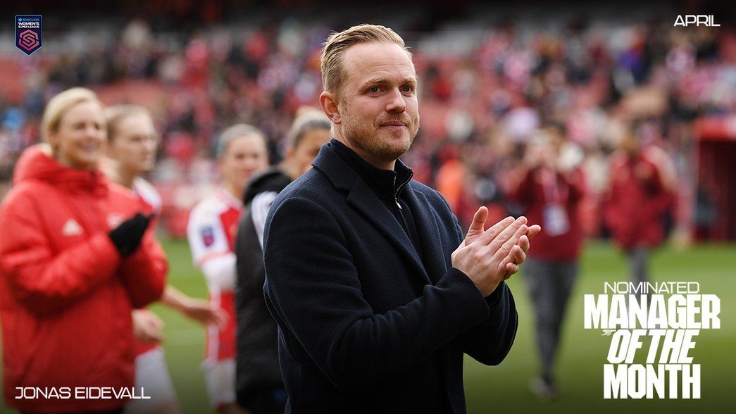 Jonas Eidevall claps the supporters after playing at Emirates Stadium