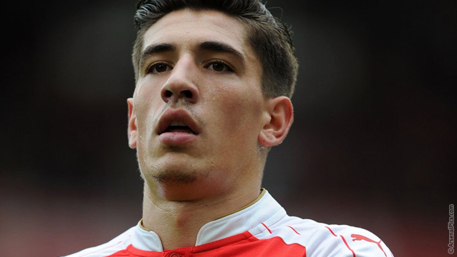 hector bellerin  Hector bellerin, Soccer players haircuts, Mens haircuts  fade