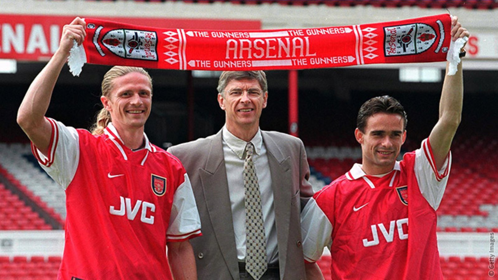 Wenger - Why I went with instinct to sign Overmars | News | Arsenal.com