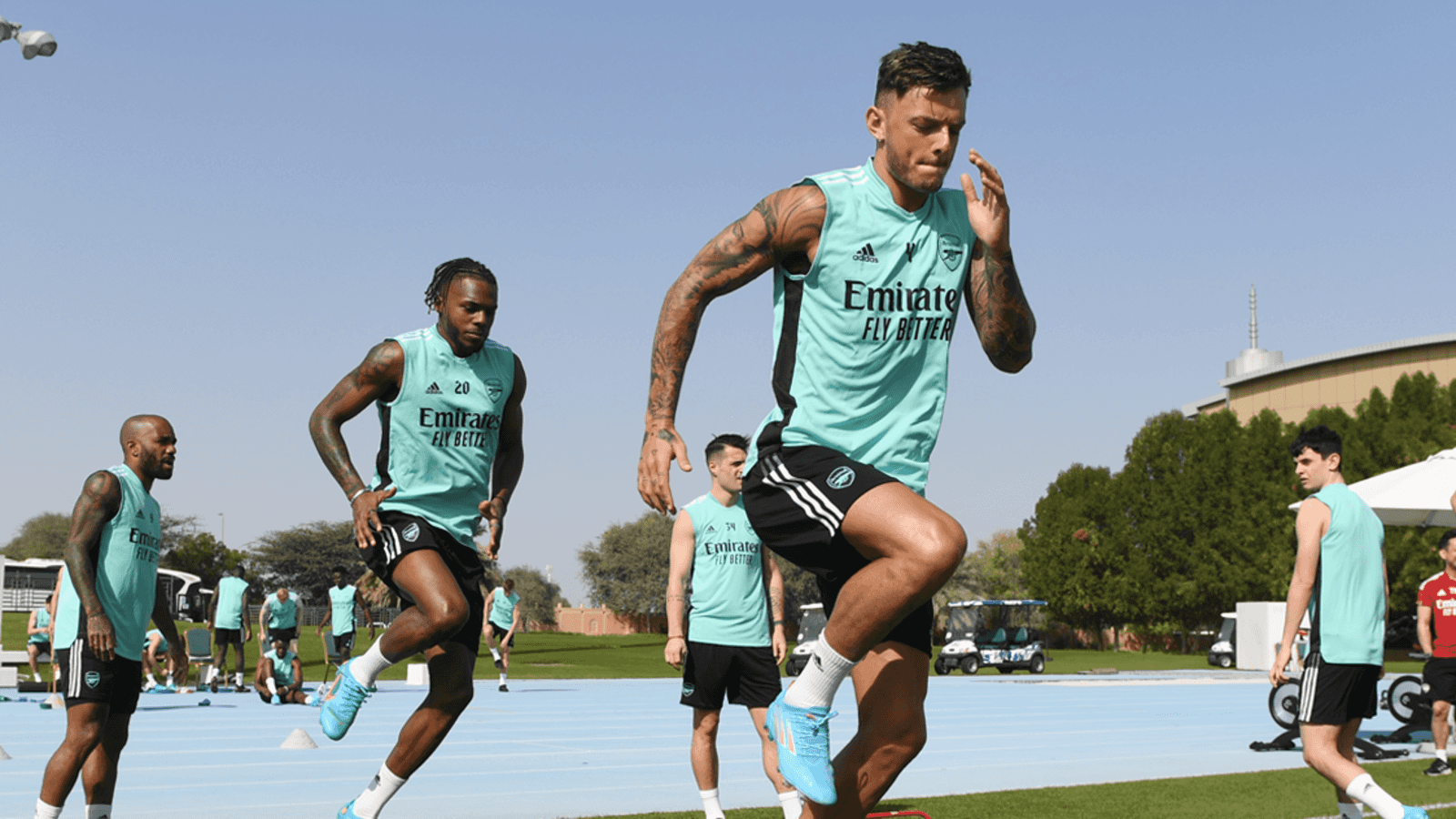  📸 Arsenal continue warm-weather training in Dubai