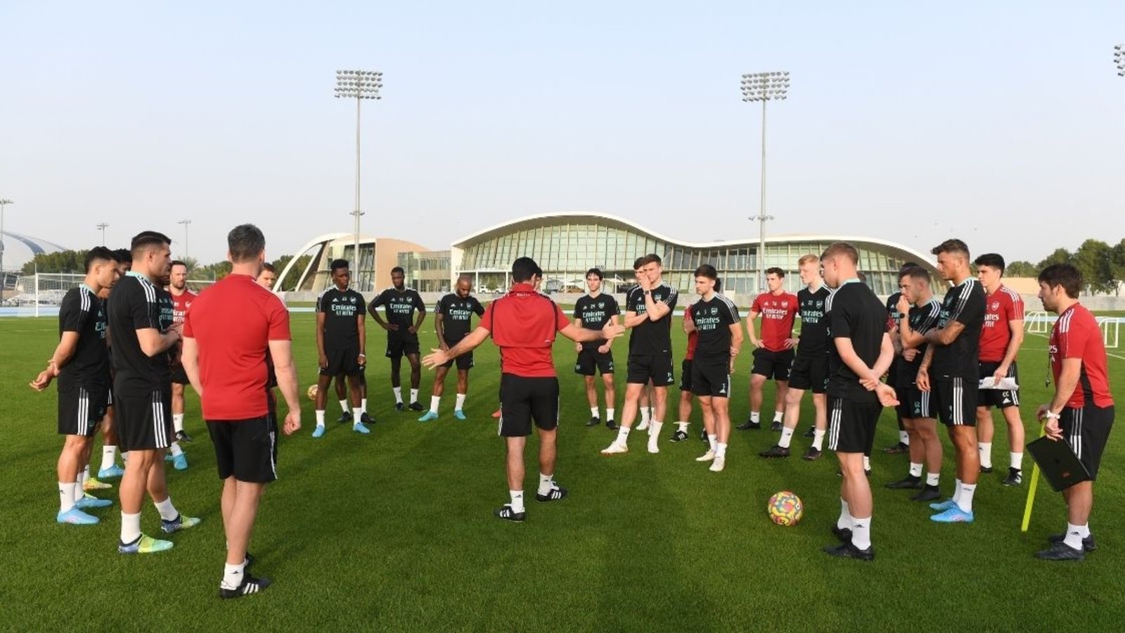  Pictures: Arsenal continue training in Dubai ☀️
