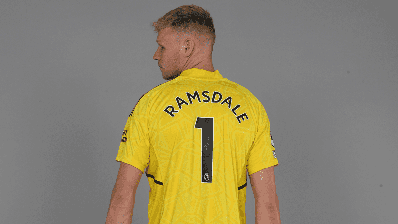 Aaron Ramsdale takes number one shirt