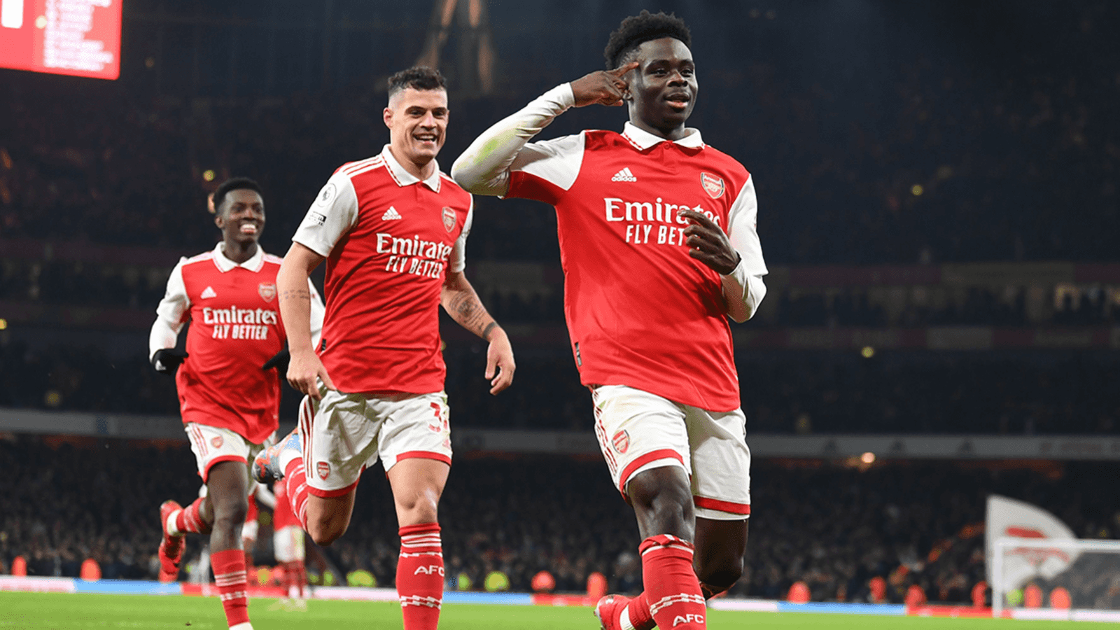 Arsenal 4-1 Crystal Palace: Bukayo Saka scores two as Gunners open up  eight-point lead over Manchester City - Eurosport
