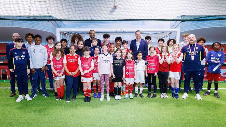 Premier League PFA Arsenal in the Community visit