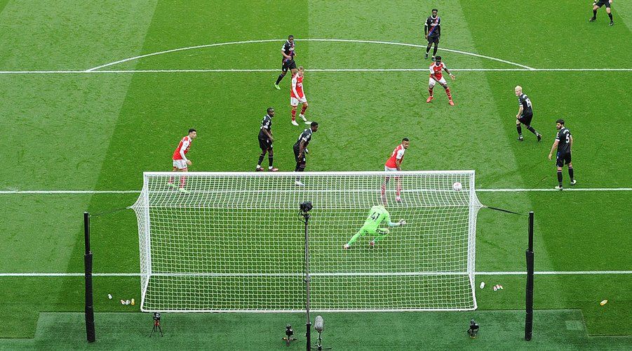 Bukayo Saka scores his second goal against Crystal Palace