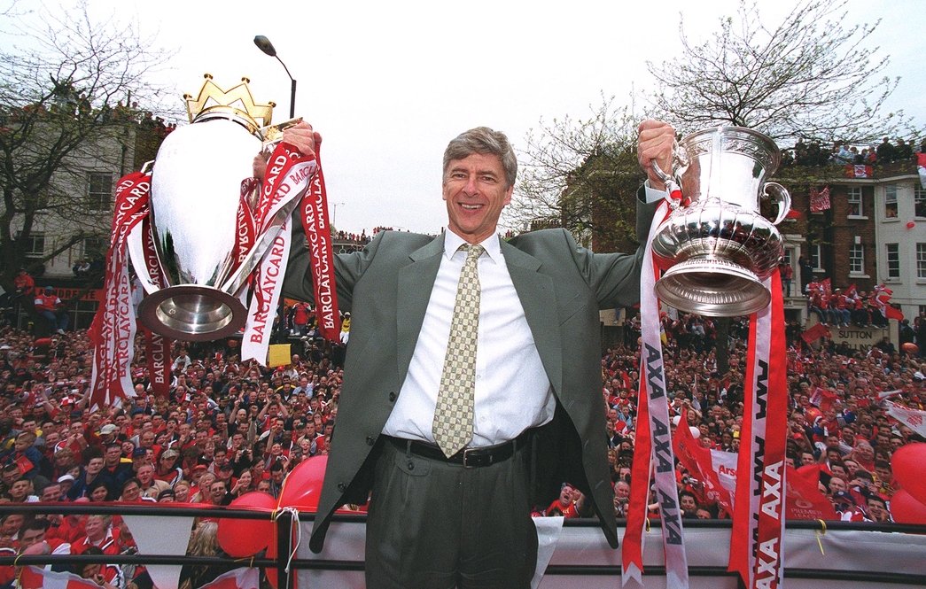 Wenger is leaving holy shit Wenger%20trophies1%20020512AFC