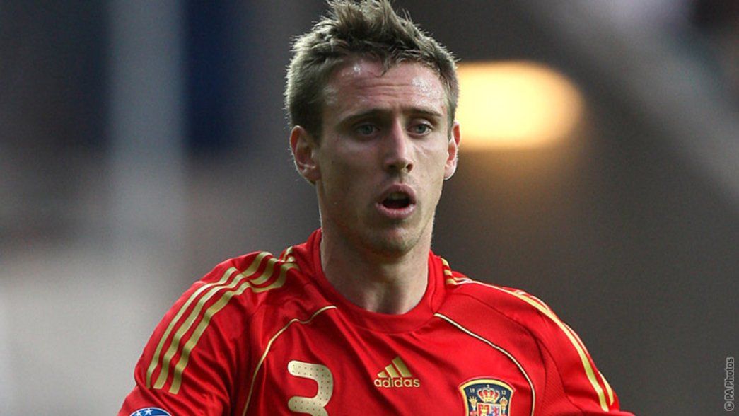 Nacho Monreal in action for Spain