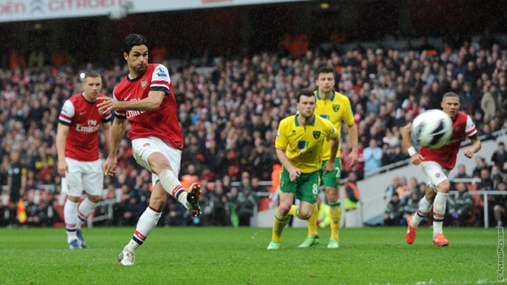 12/13: Arsenal 3-1 Norwich City - Mikel Arteta