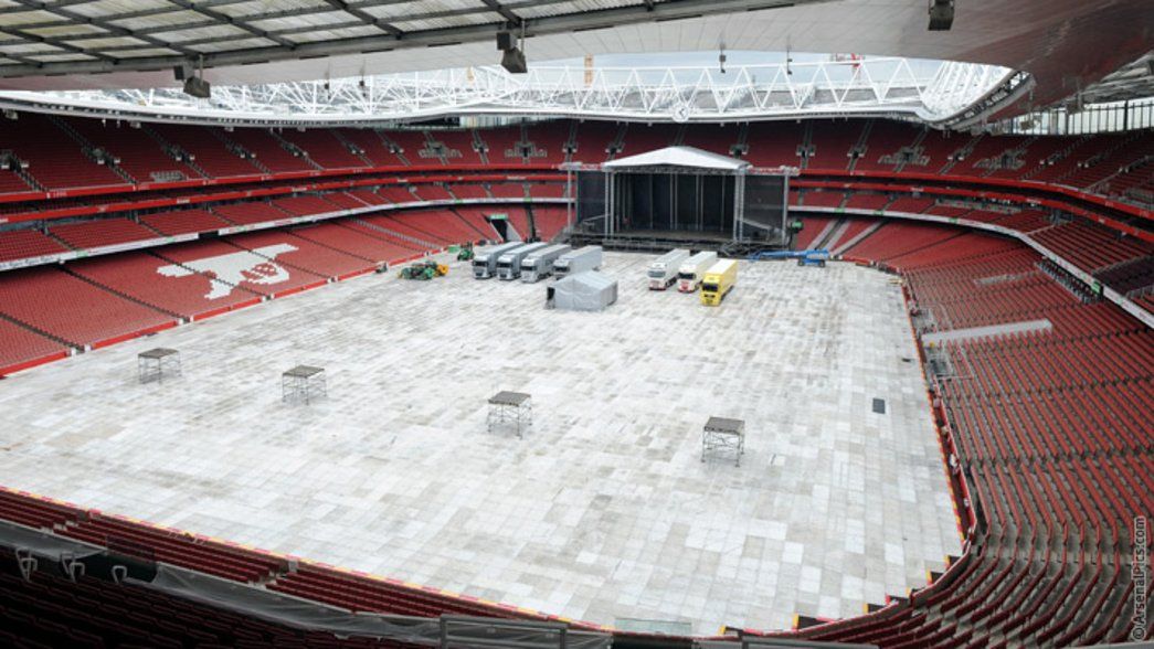 Emirates Stadium prepares for Green Day