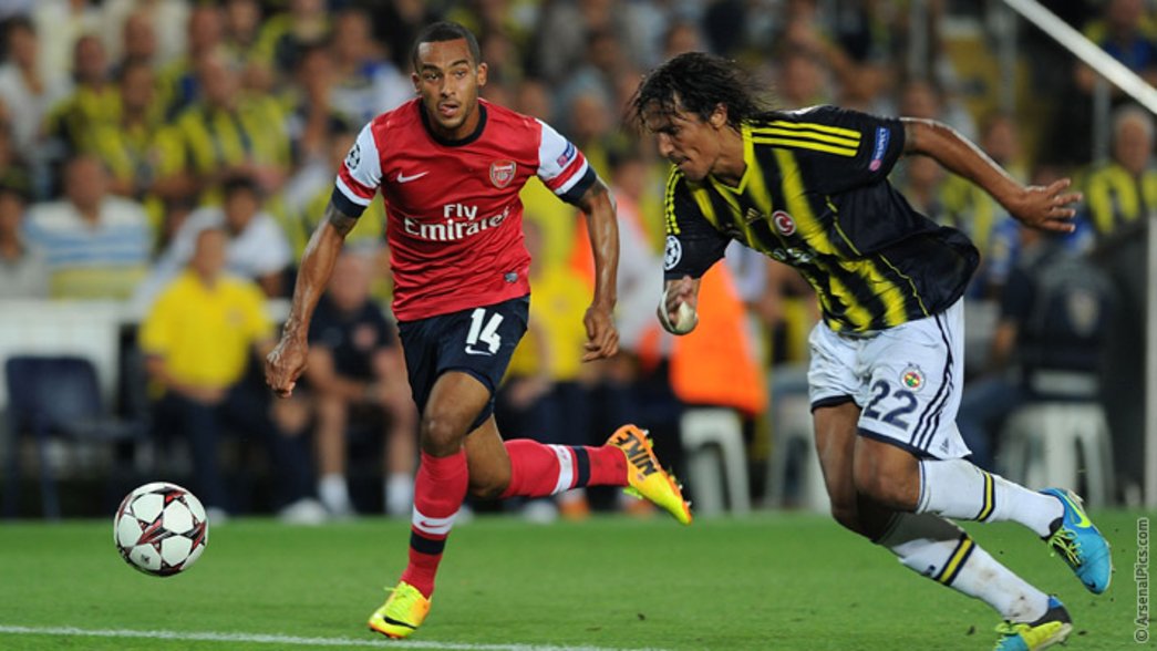 13/14: Fenerbahce 0-3 Arsenal - Theo Walcott