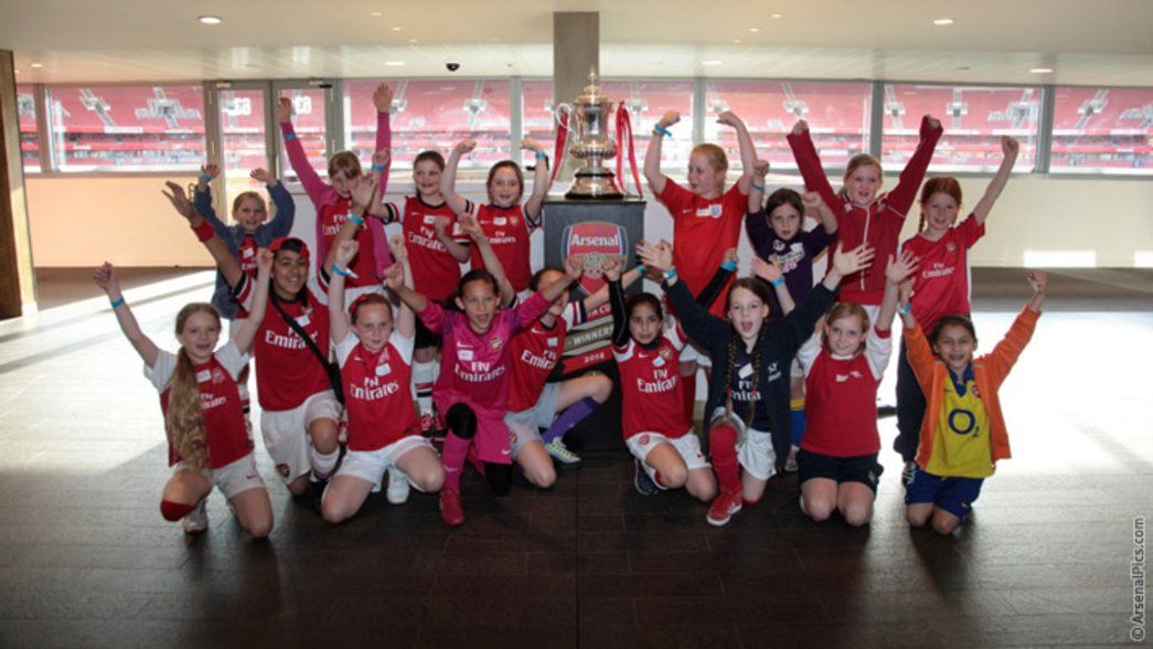 Junior Gunners with the FA Cup