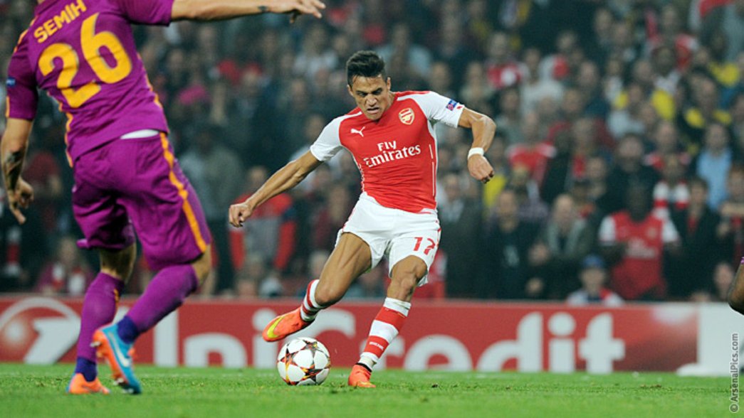 Alexis scores against Galatasaray