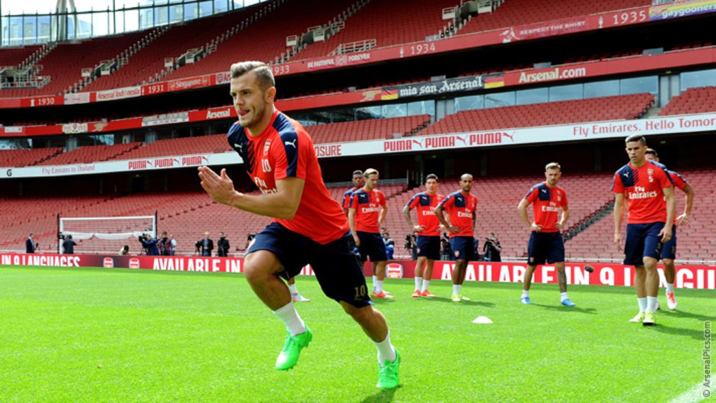 Jack Wilshere trains at Members' Day