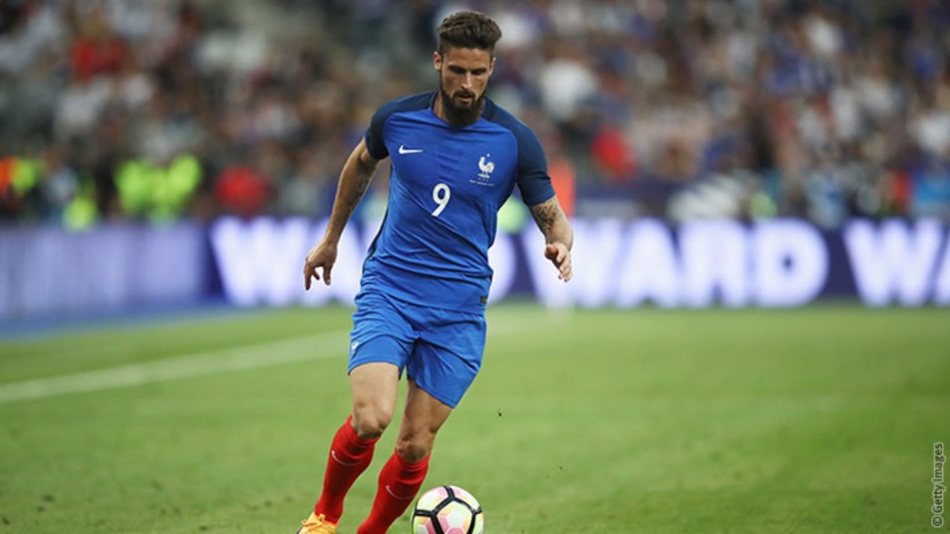 Olivier Giroud in action for France