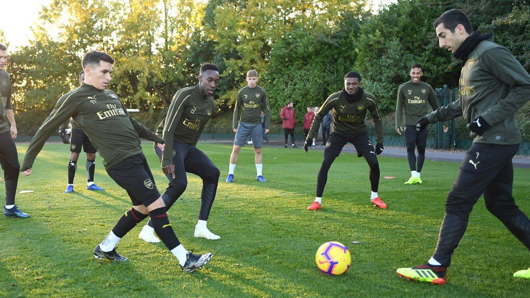 Arsenal train ahead of the Liverpool match