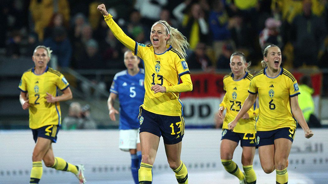 Amanda Ilestedt pumps her fist in celebration after scoring for Sweden against Italy