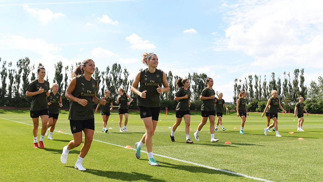 Arsenal Women in training 