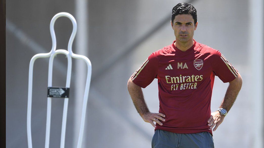 Mikel Arteta stands during a training session