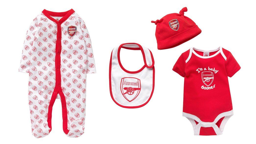 Win an Arsenal Baby 4-piece set