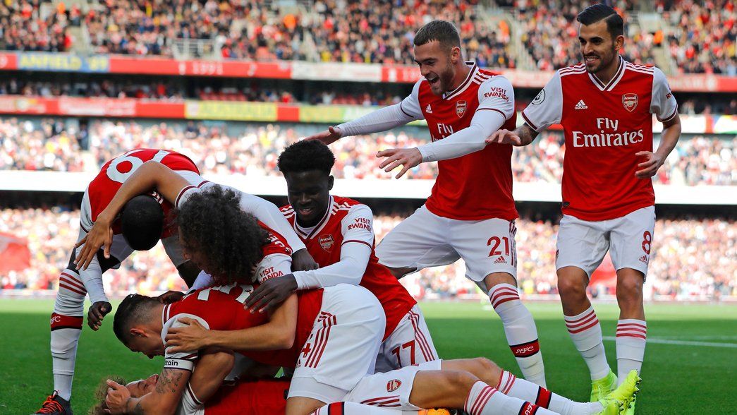 Arsenal celebration 