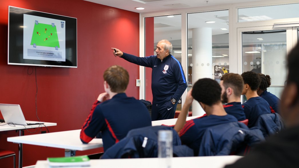 The Arsenal Student - Coach Education | Arsenal in the Community | News |  