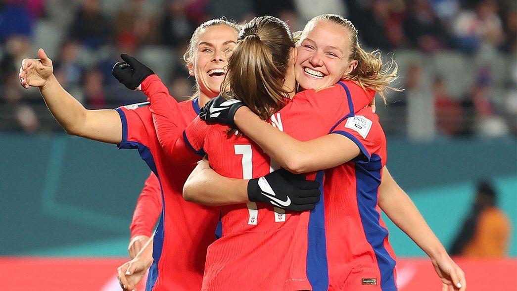 Frida Maanum celebrates a goal for Norway with her teammates