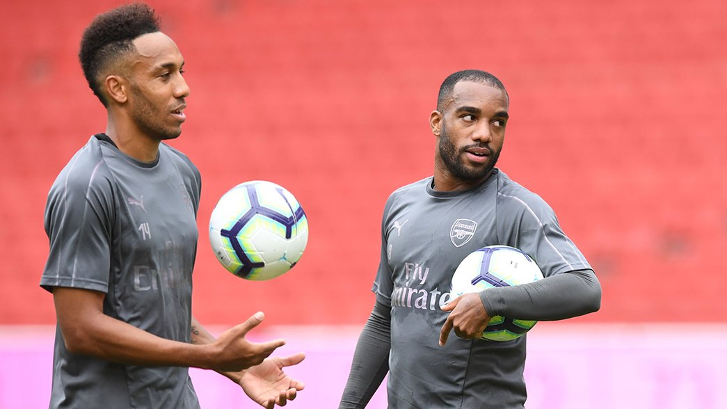 Aubameyang and Lacazette in training 