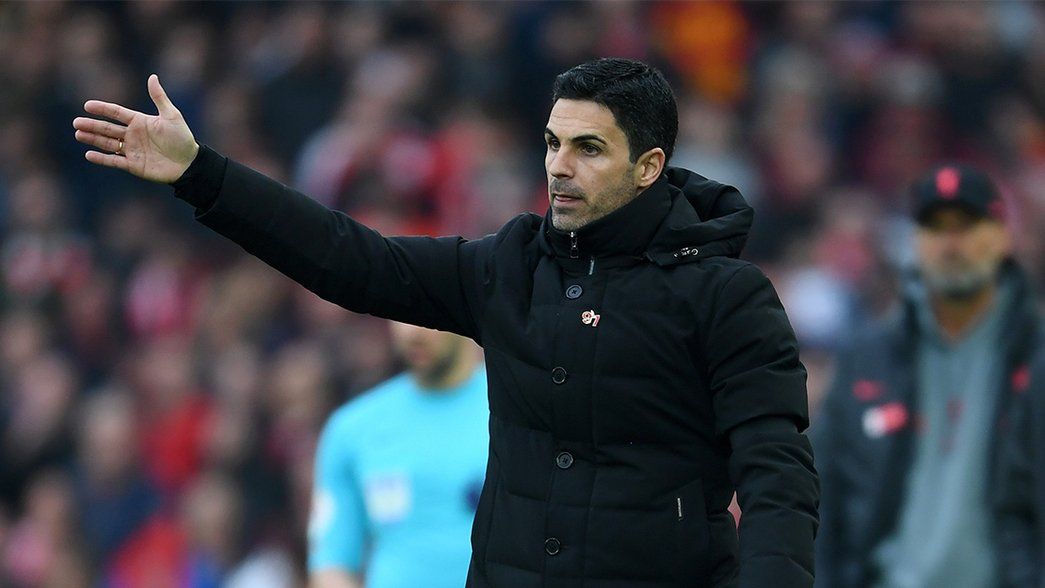 Mikel Arteta gestures from the sidelines at Anfield