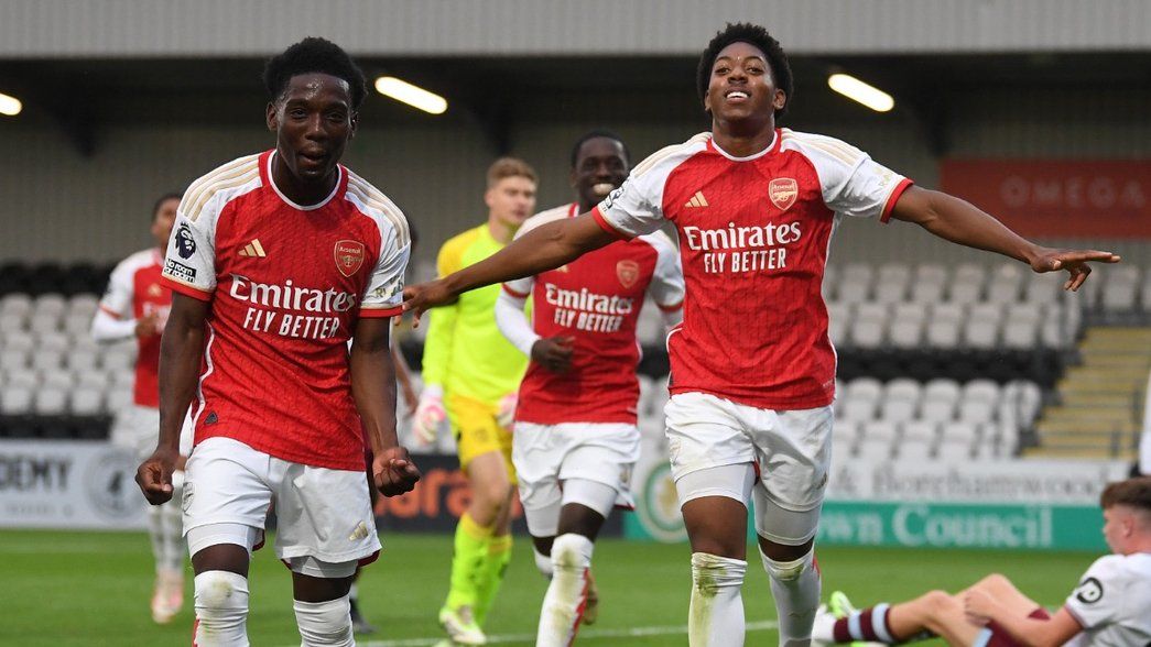 Myles Lewis-Skelly celebrates scoring Arsenal's 1st goal with Amario Cozier-Duberry during the PL2 match between Arsenal U21 and West Ham United U21 at Meadow Park on August 11, 2023