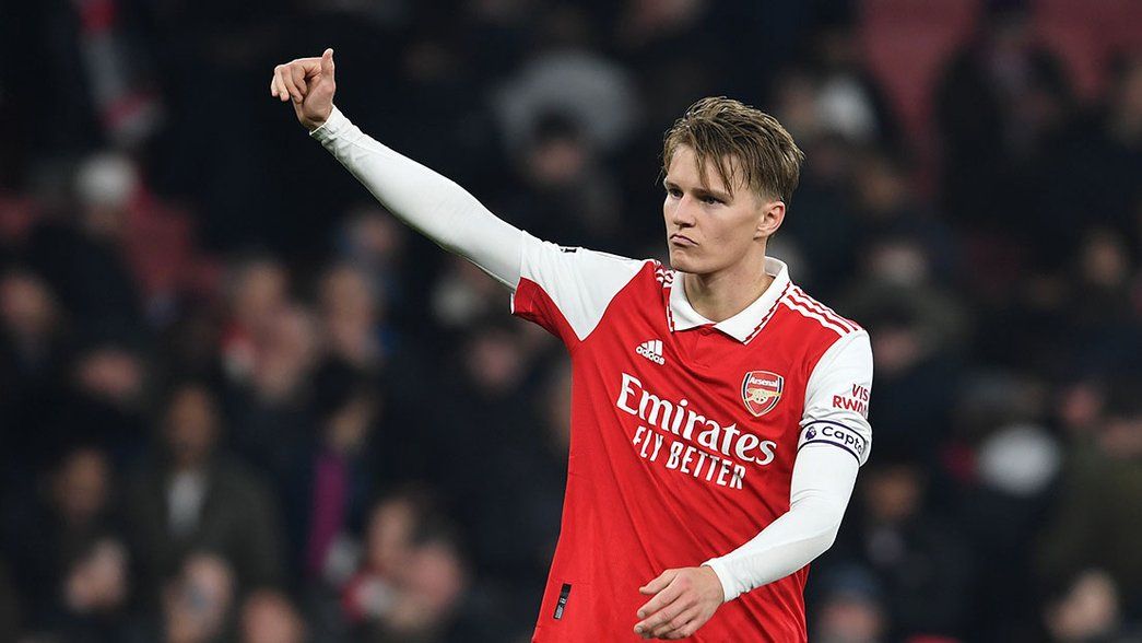 Martin Odegaard salutes the crowd