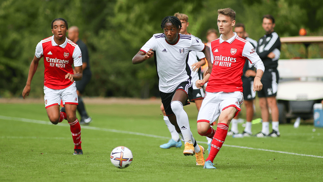Rosiak in action for Arsenal U18 against Fulham