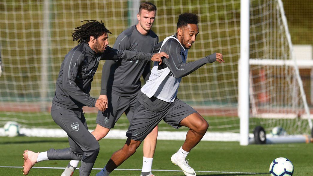 Aubameyang, Elneny and Holding in training ahead of the Watford game