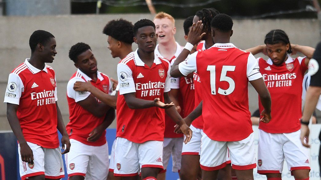 Arsenal U21 team celebration against Boreham Wood