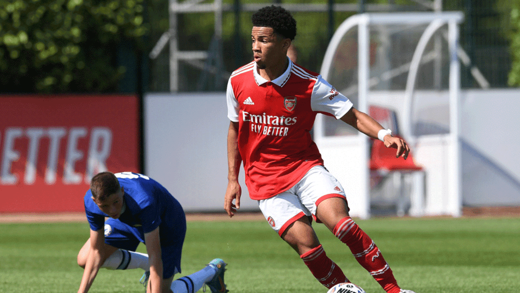 Ethan Nwaneri in action for Arsenal U18