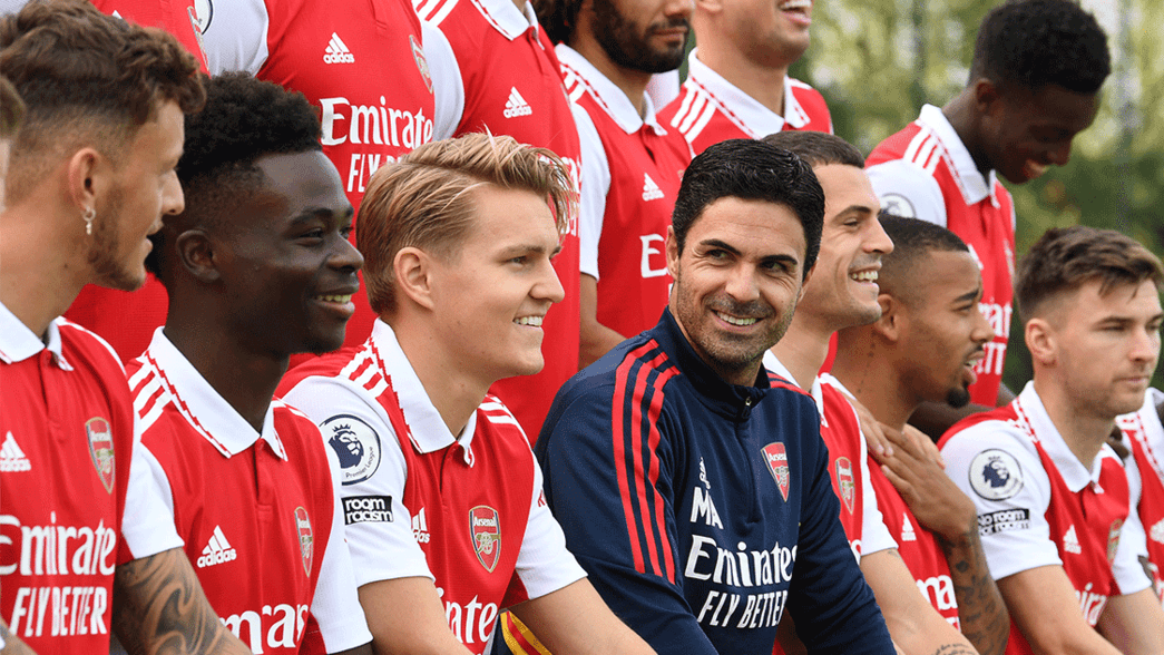 Mikel Arteta during Arsenal's 2022/23 squad photo