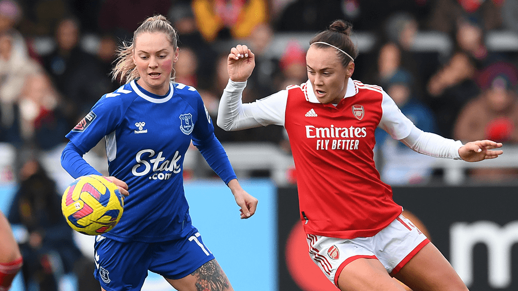 Caitlin Foord in action against Everton