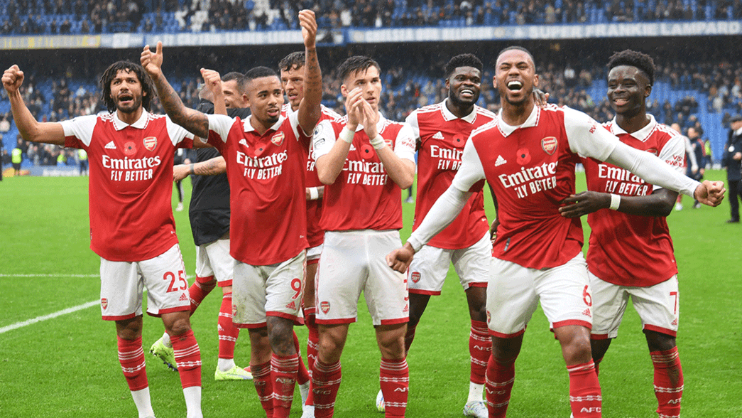 Arsenal celebrate beating Chelsea 1-0 in the Premier League