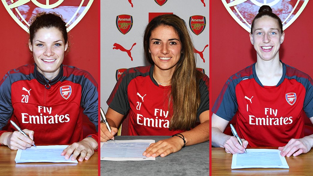 Dutch trio sign new contracts