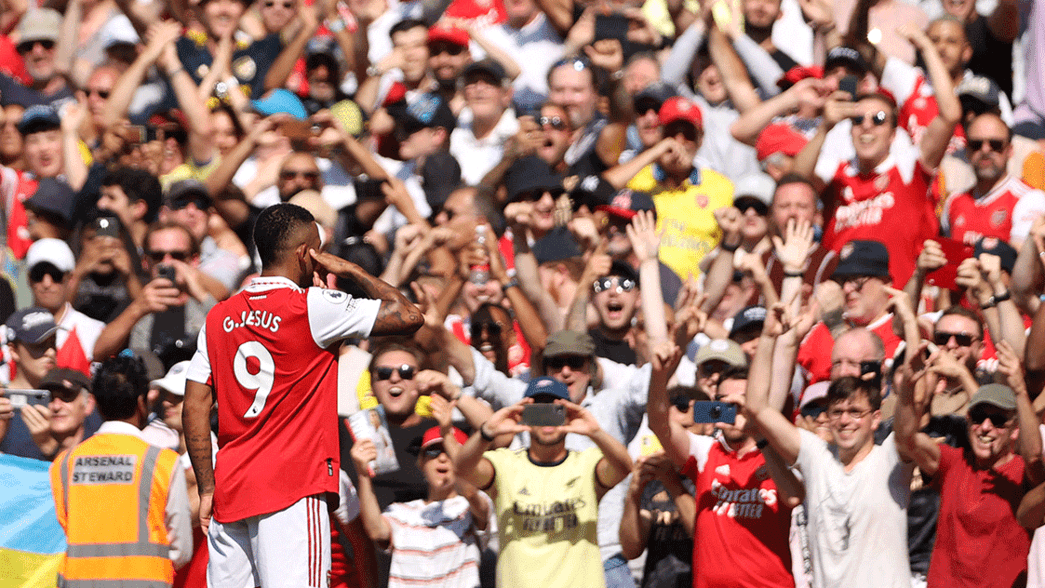 Gabriel Jesus celebrates scoring against Leicester