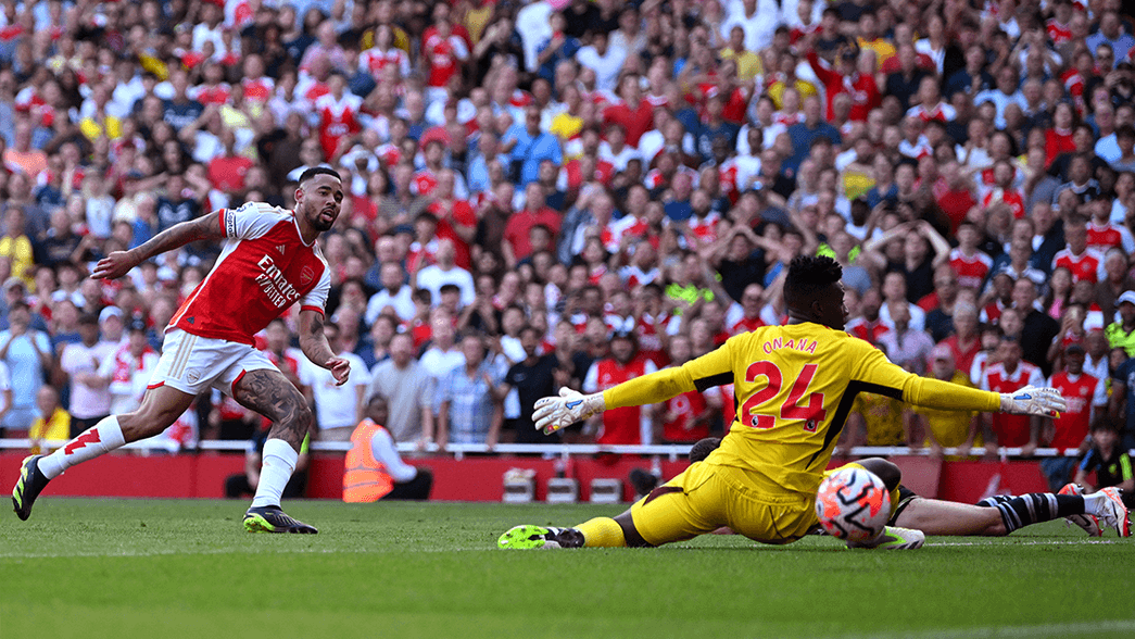 Gabriel Jesus scores against Manchester United