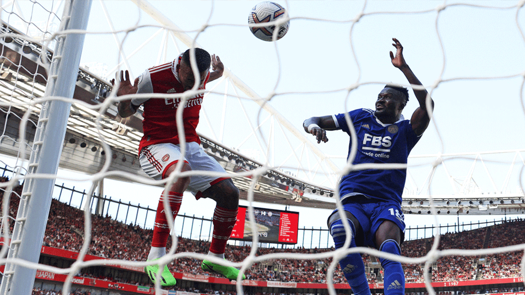 Gabriel Jesus scores his second against Leicester