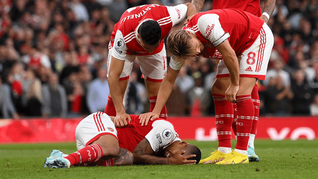 Gabriel Jesus goes down injured against Liverpool