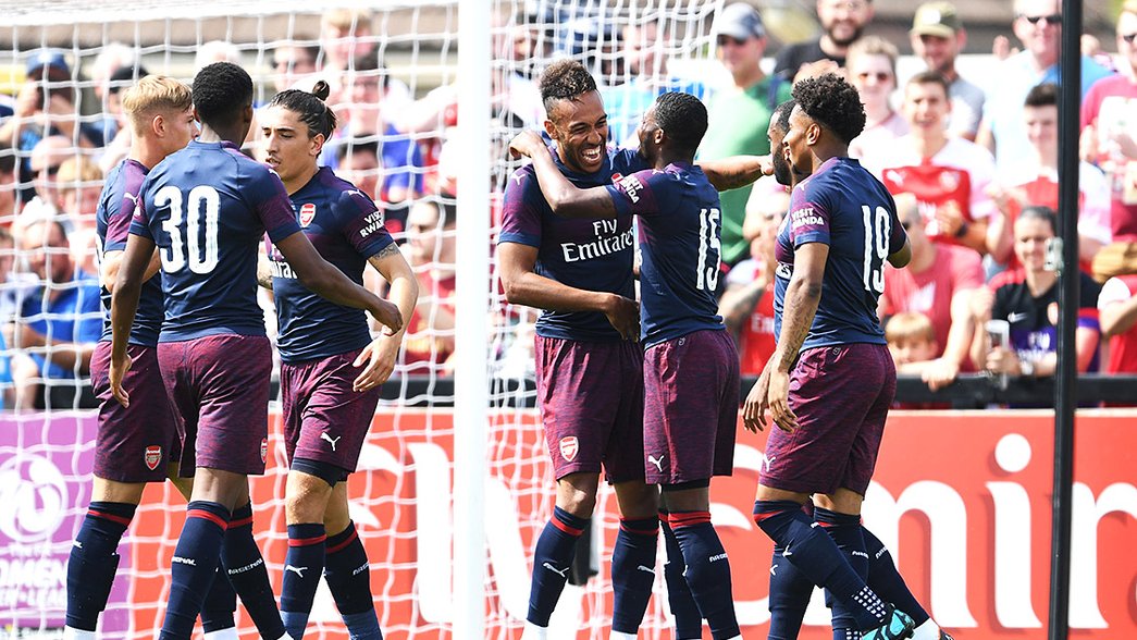 Arsenal celebrate against Boreham Wood