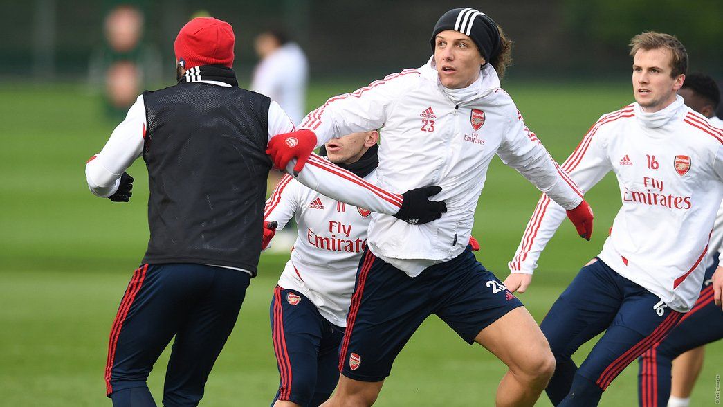David Luiz in training