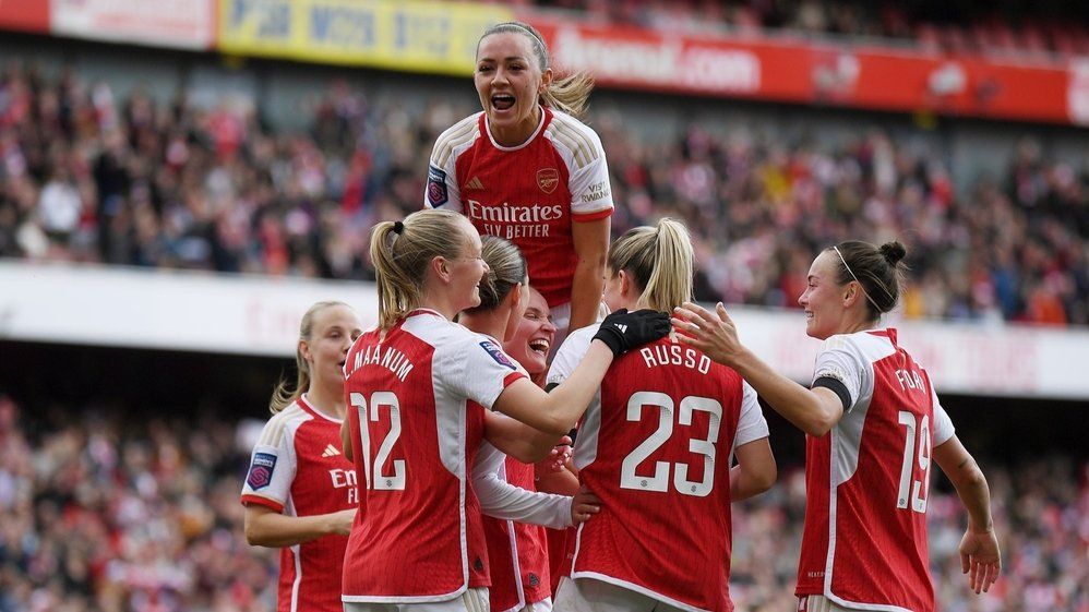 Arsenal Women Celebration